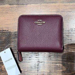 NWT Coach Billfold Wallet Wine Leather